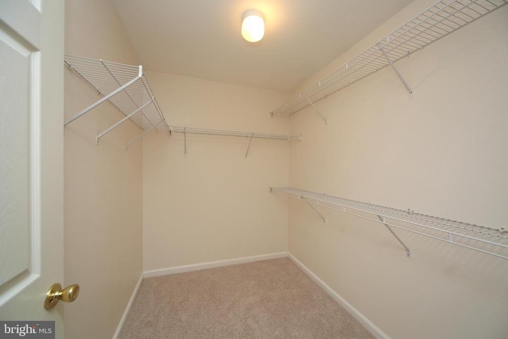 46 Hoover Avenue - Photo 18
