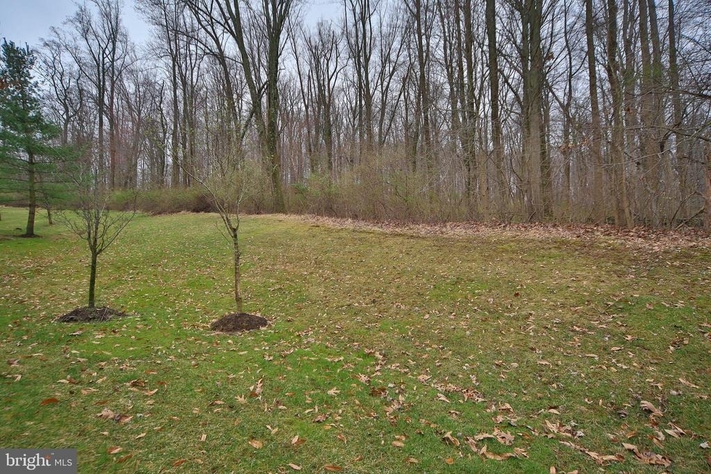 46 Hoover Avenue - Photo 24