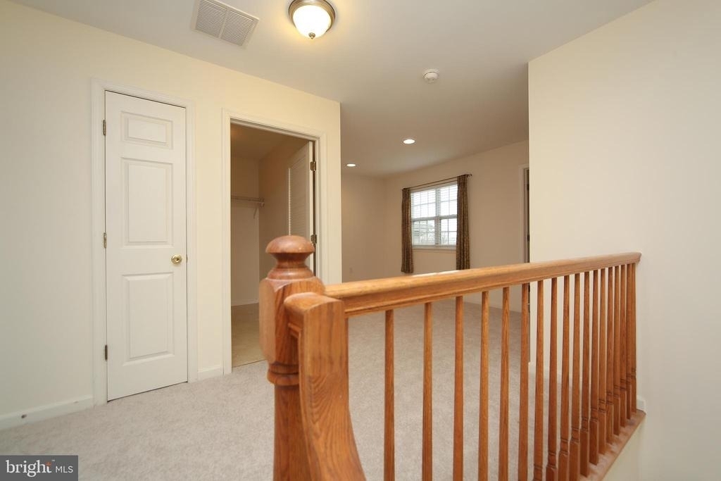 46 Hoover Avenue - Photo 10