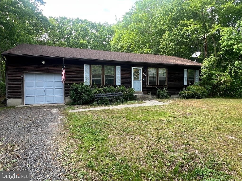 125 Lower Shore Road - Photo 1