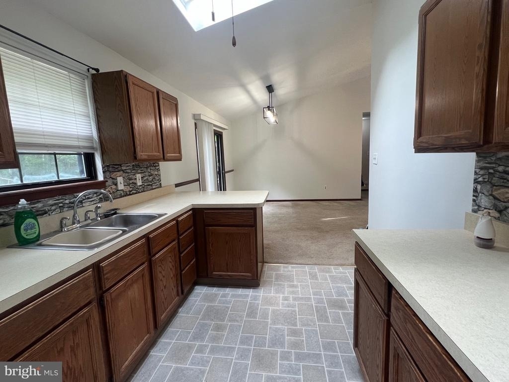 125 Lower Shore Road - Photo 19