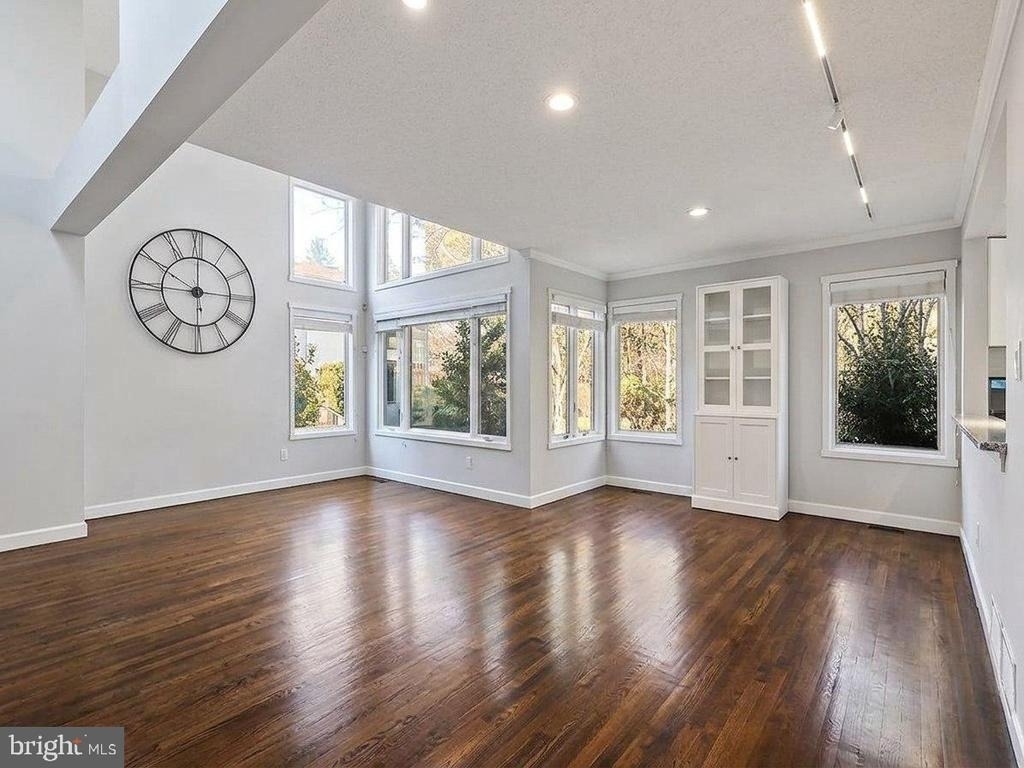 540 Sayre Drive - Photo 1