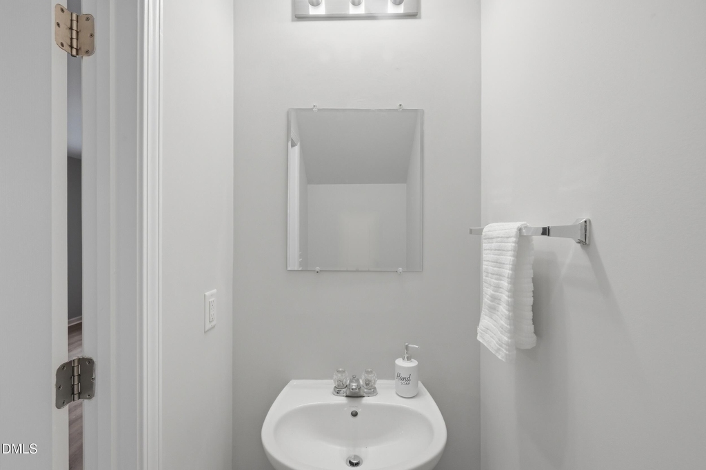 2907 Berkeley Springs Place - Photo 25