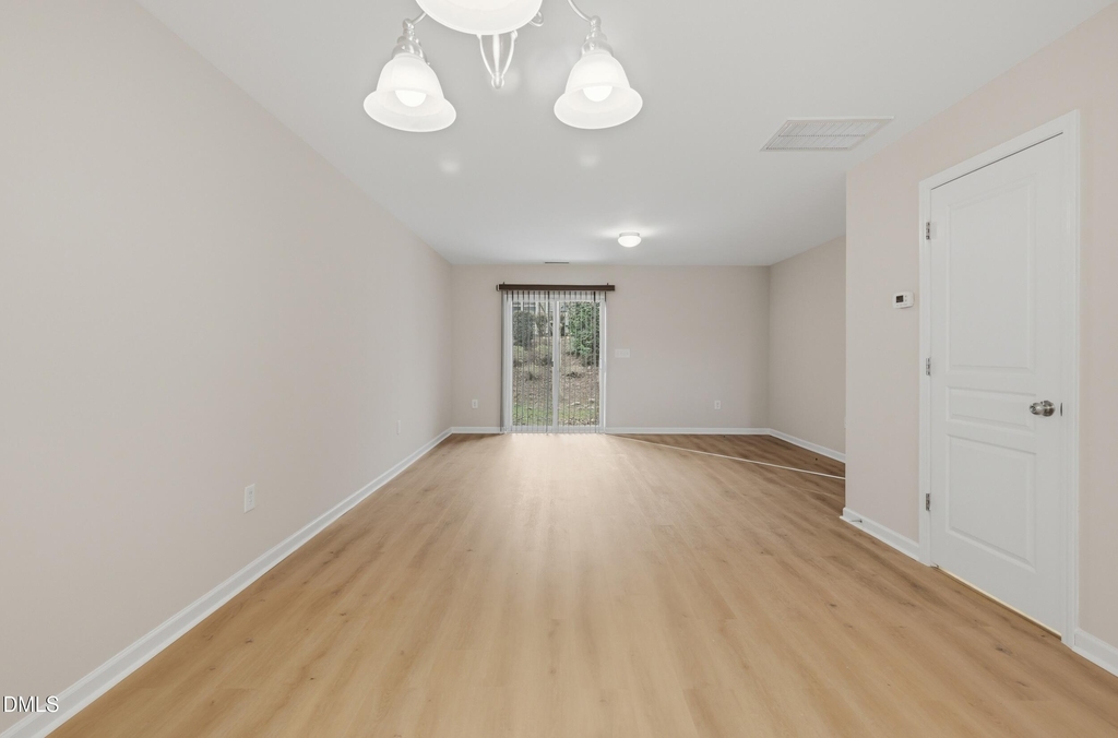 2907 Berkeley Springs Place - Photo 8