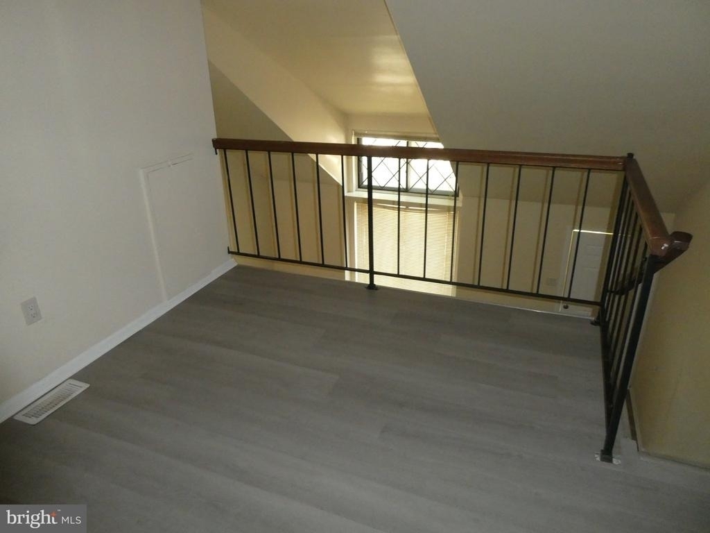 83 Chelsea Circle - Photo 6