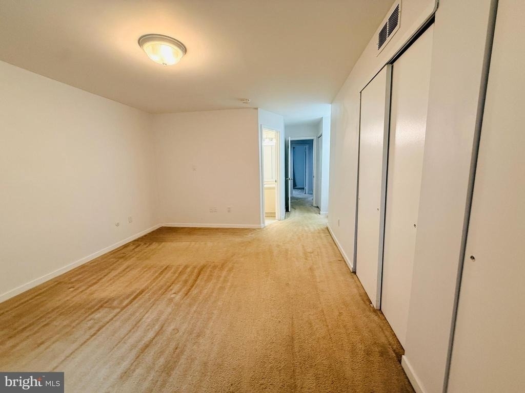 835 Chanticleer Drive - Photo 33