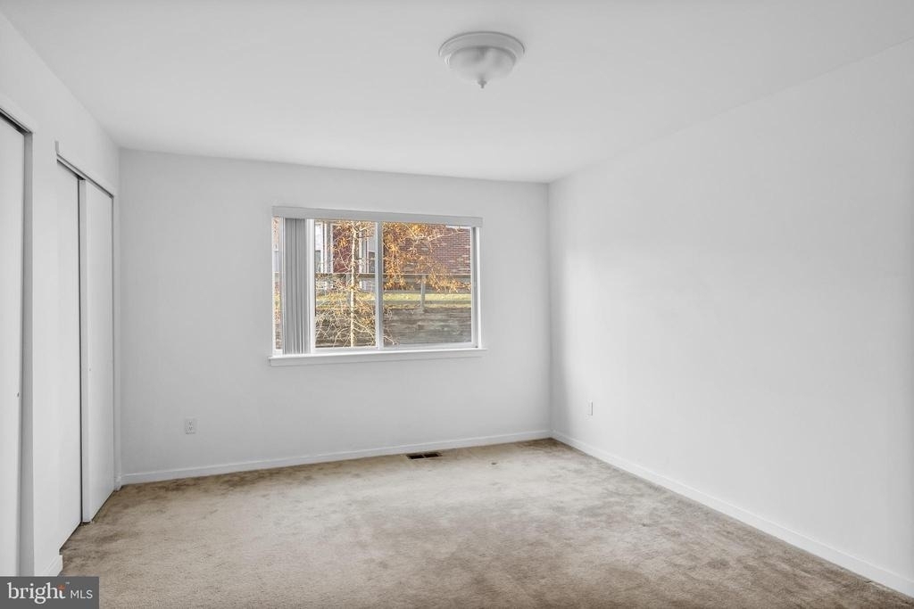 835 Chanticleer Drive - Photo 19