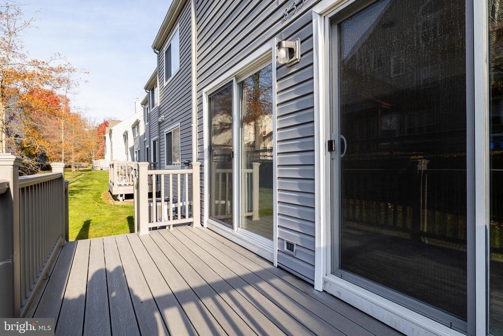 835 Chanticleer Drive - Photo 23