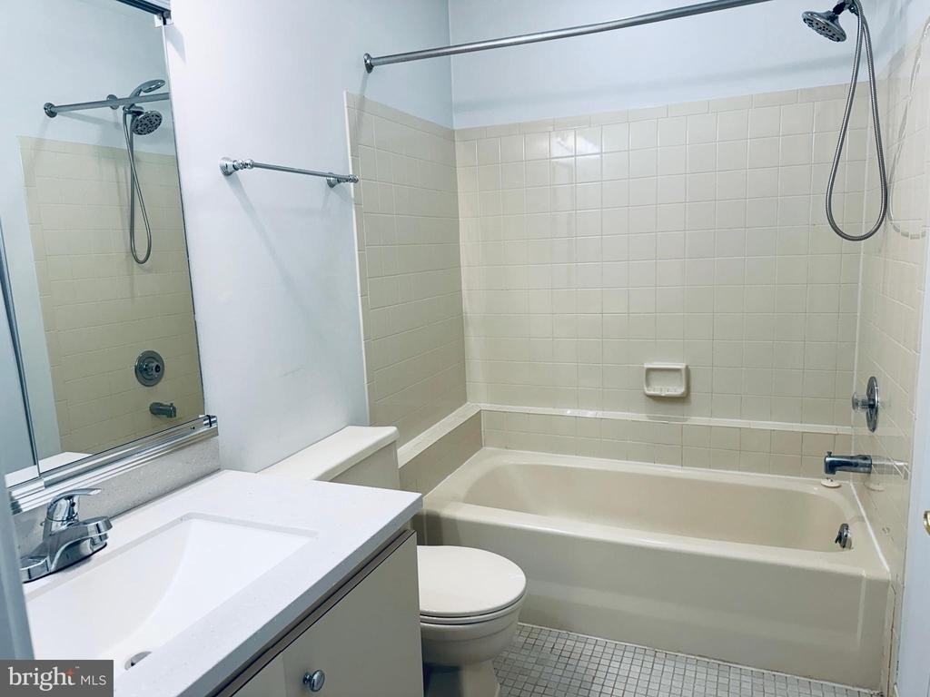 835 Chanticleer Drive - Photo 30