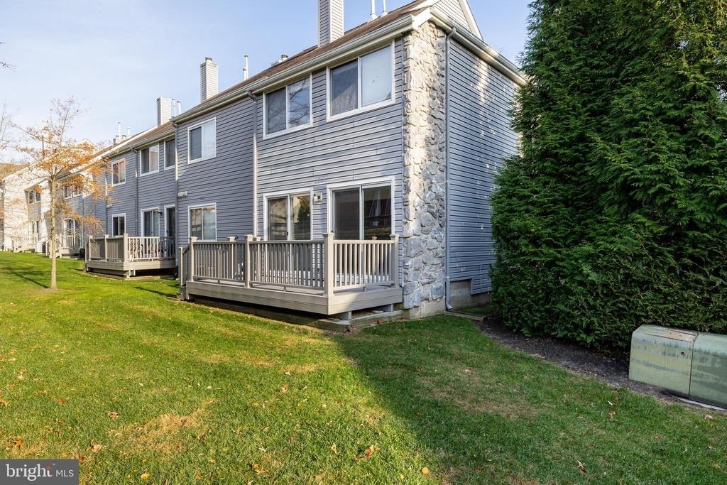 835 Chanticleer Drive - Photo 25