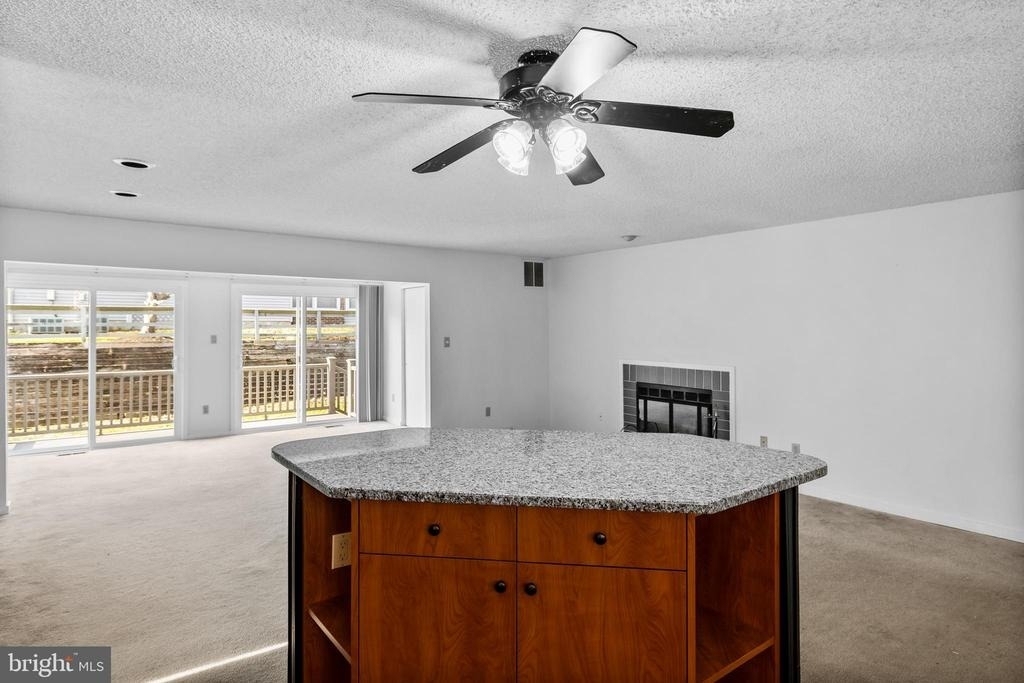 835 Chanticleer Drive - Photo 17