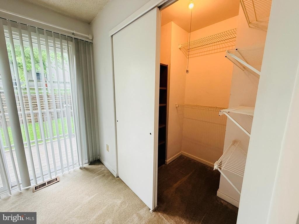 835 Chanticleer Drive - Photo 42
