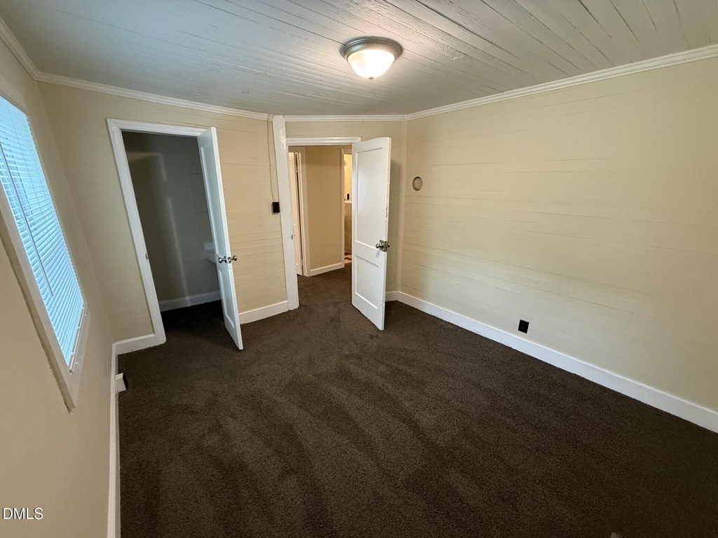 602 Bragg Street - Photo 9