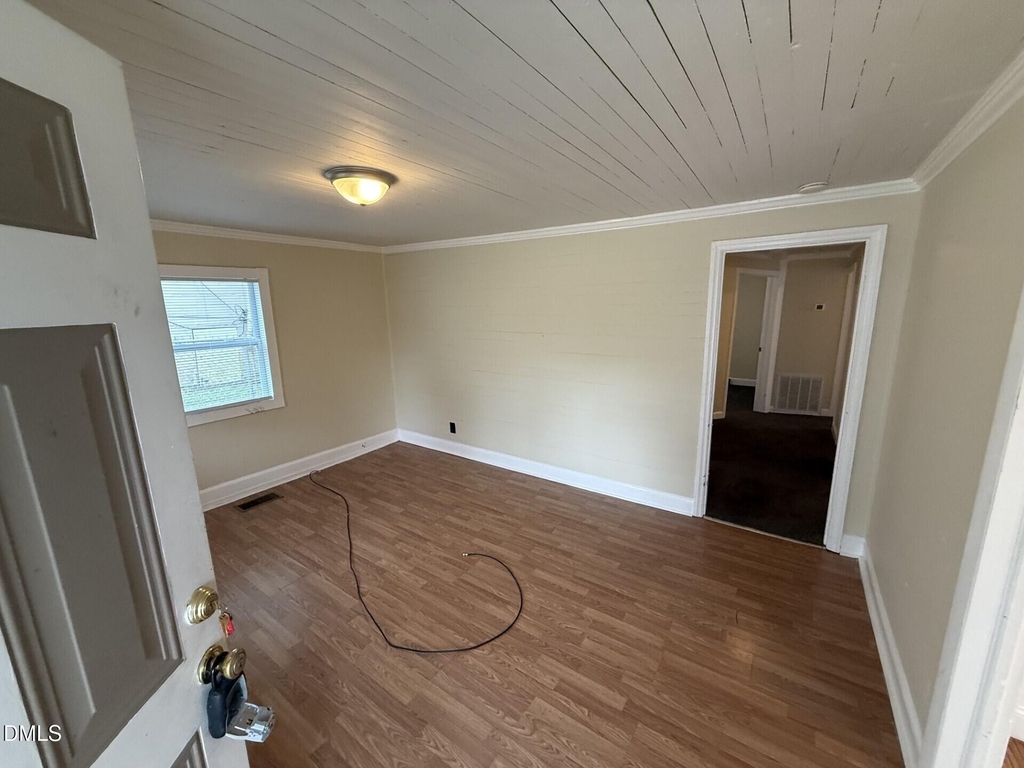 602 Bragg Street - Photo 5