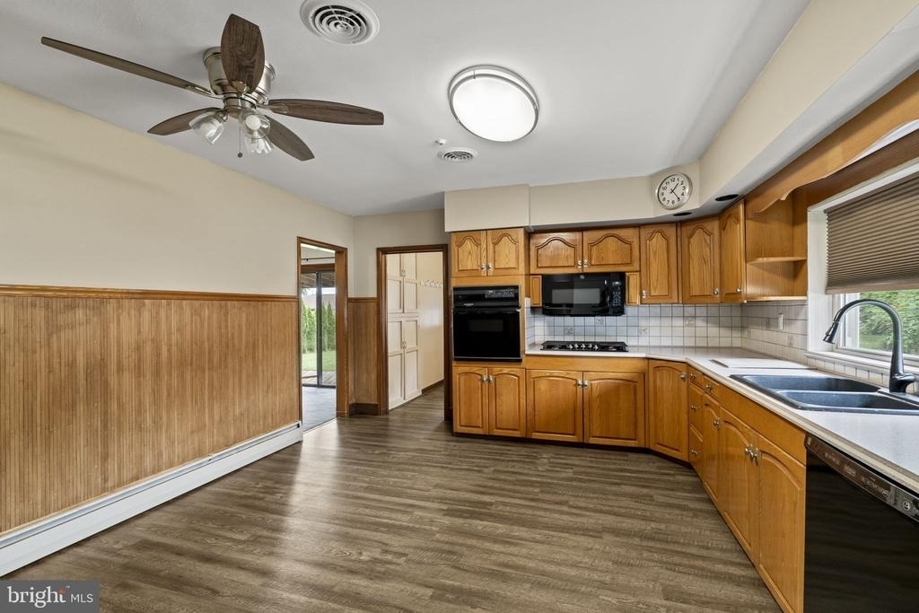 819 Mercer Street - Photo 9