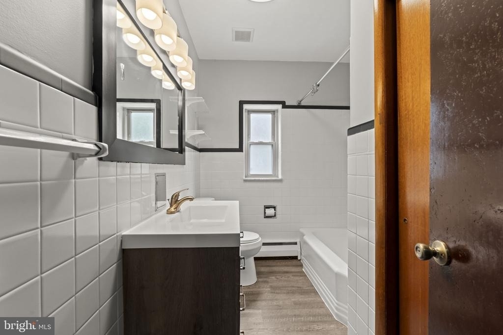 819 Mercer Street - Photo 19