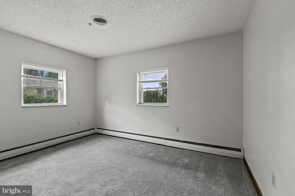 819 Mercer Street - Photo 24