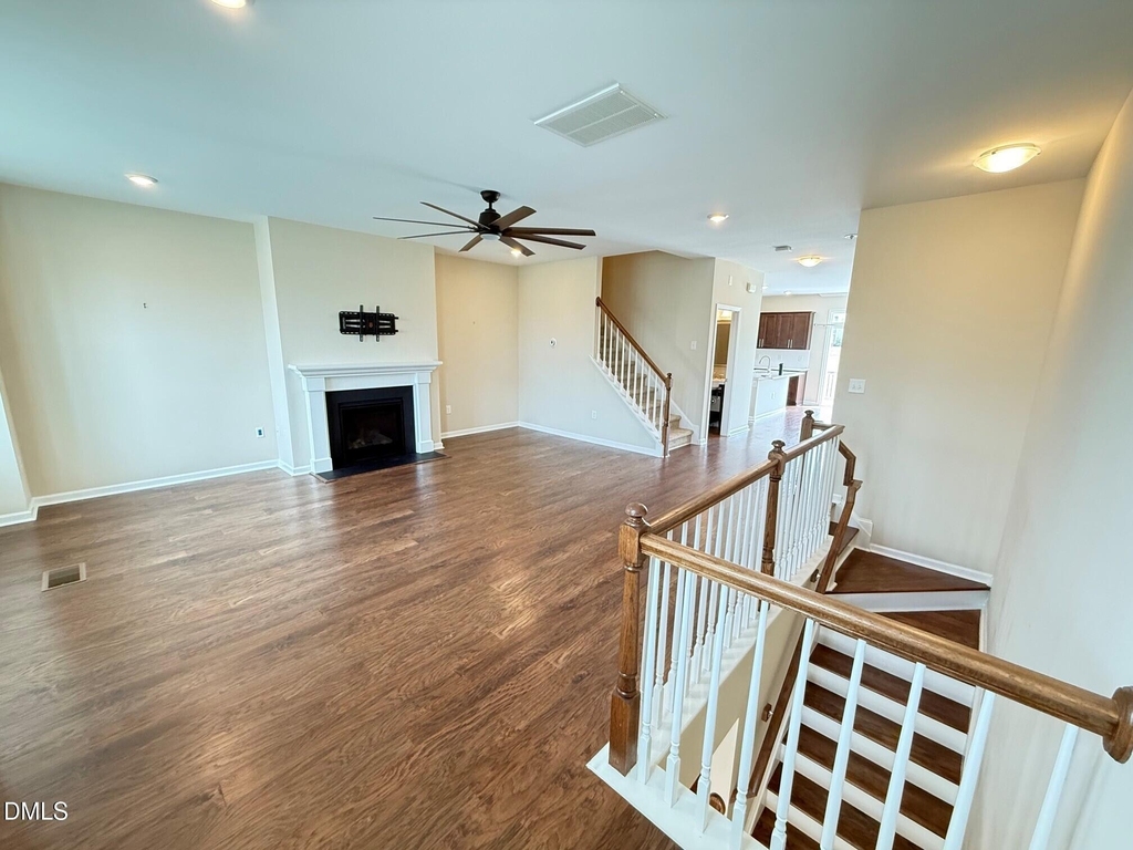 537 Austin View Boulevard - Photo 12
