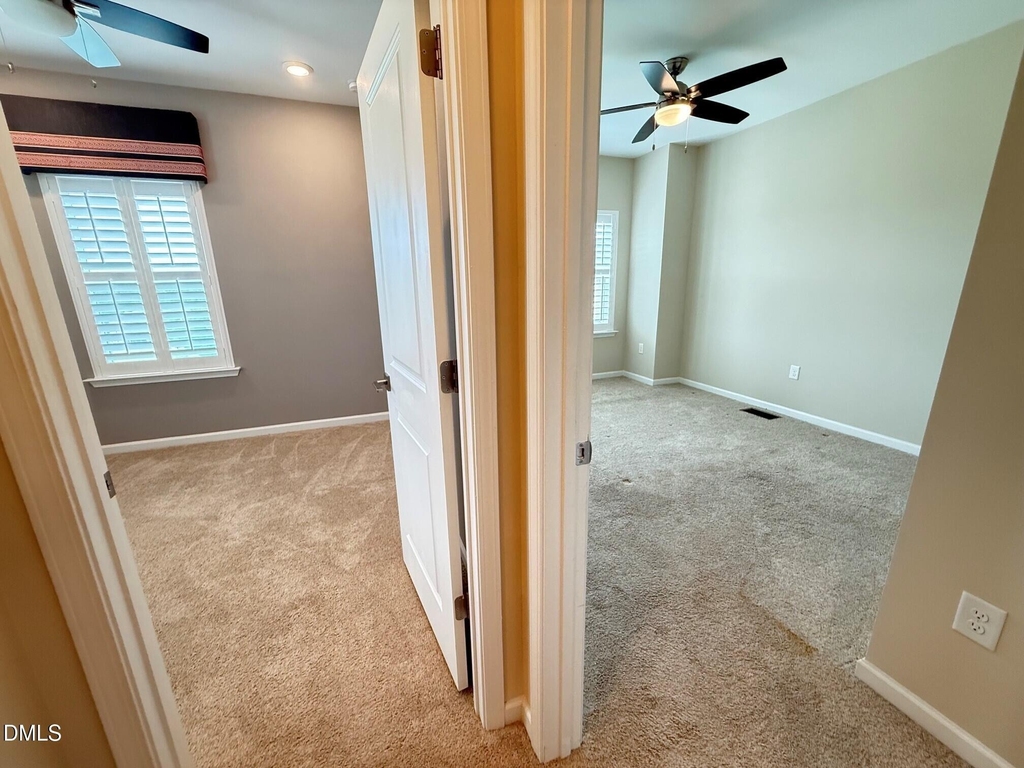 537 Austin View Boulevard - Photo 29