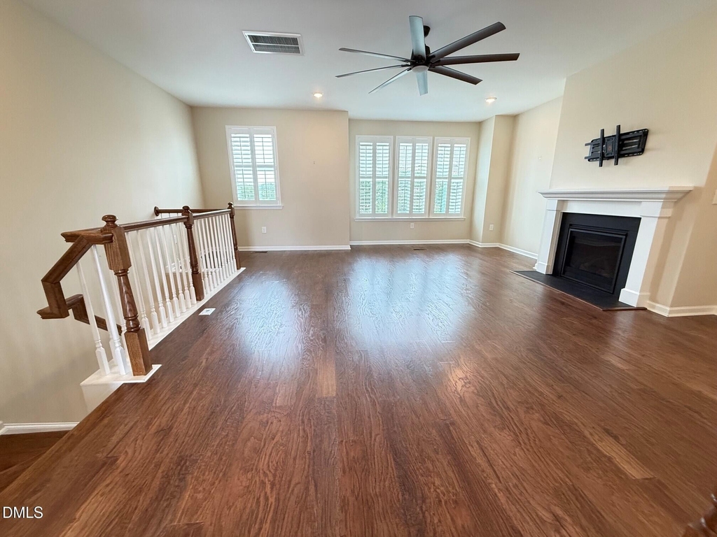 537 Austin View Boulevard - Photo 10