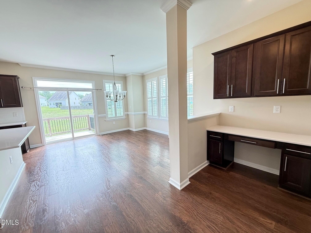 537 Austin View Boulevard - Photo 14