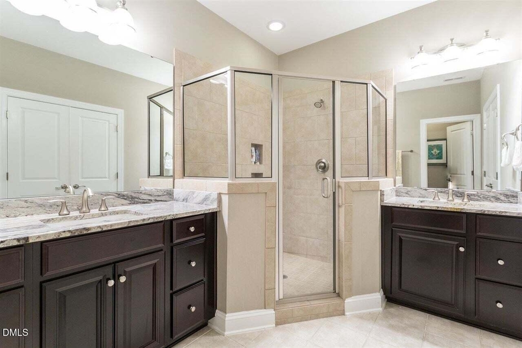 225 Penley Circle - Photo 8