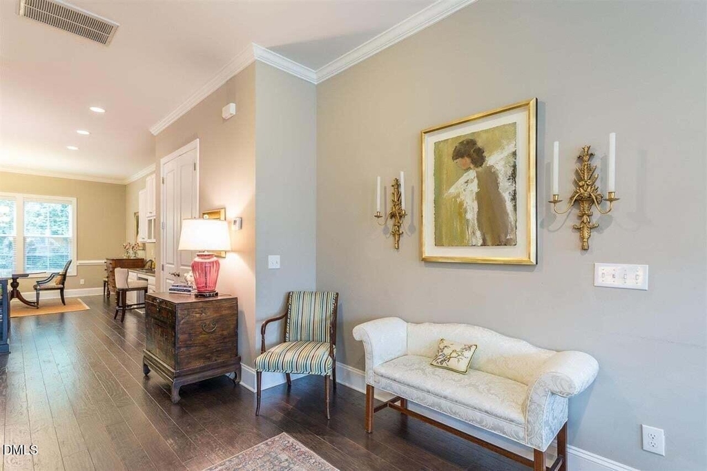 225 Penley Circle - Photo 3