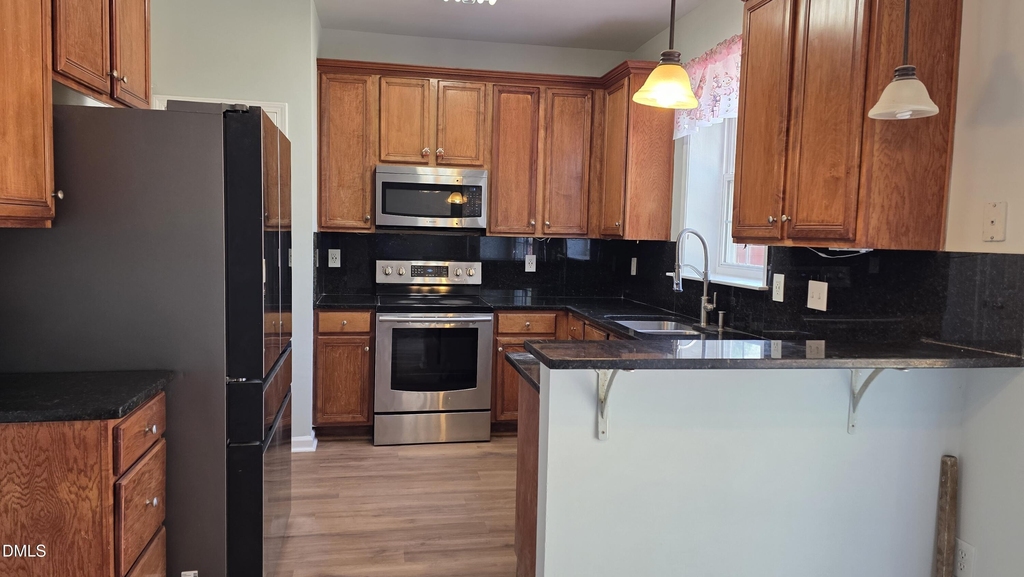 5417 Keowee Way - Photo 7