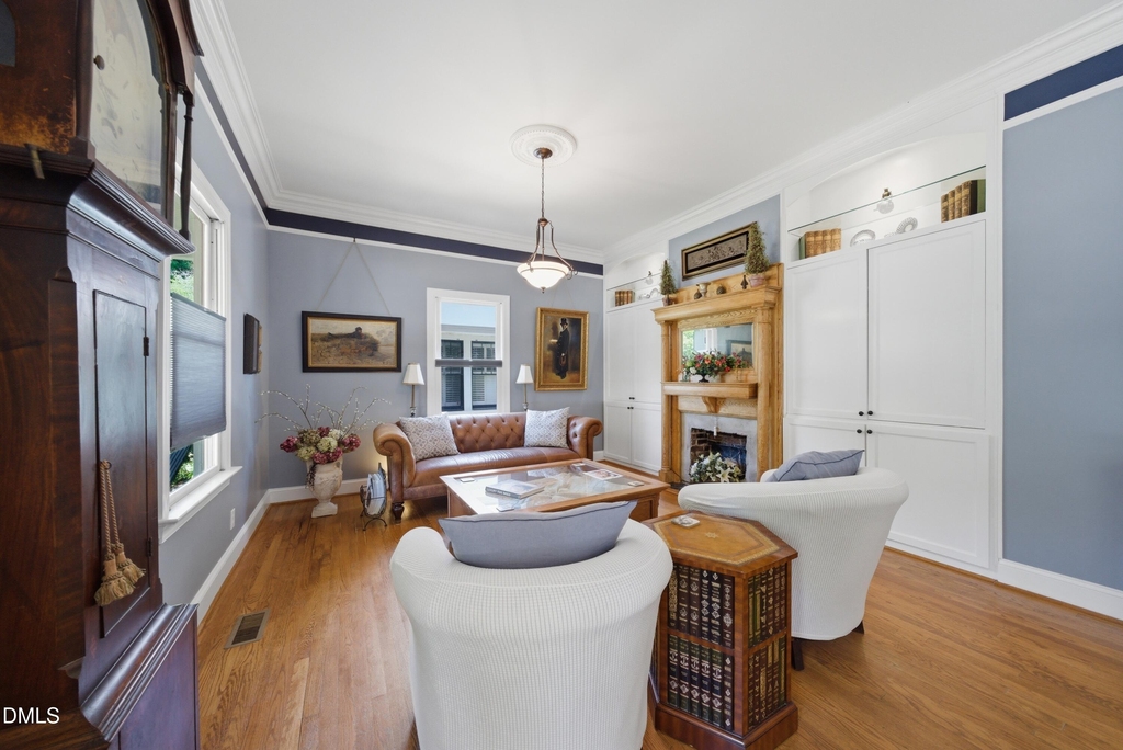 1308 Filmore Street - Photo 7