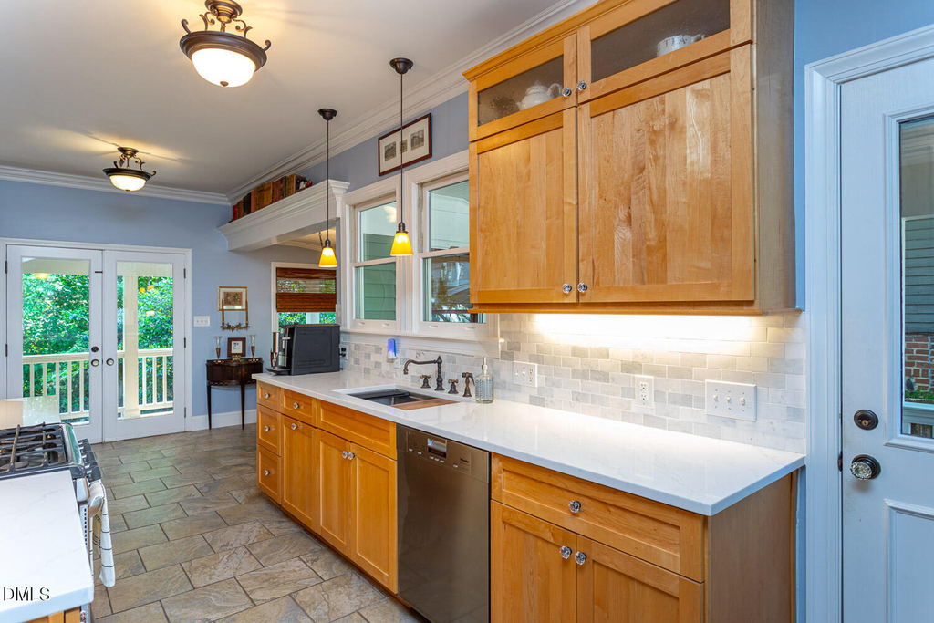 1308 Filmore Street - Photo 17