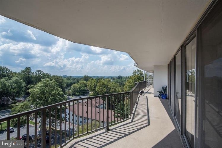 3333 University Boulevard W - Photo 24