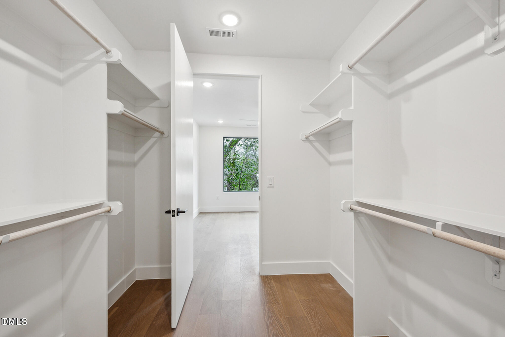 29 Enterprise Street - Photo 9