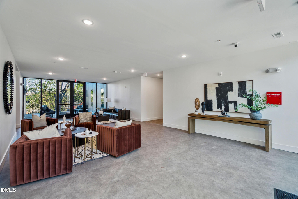 29 Enterprise Street - Photo 17
