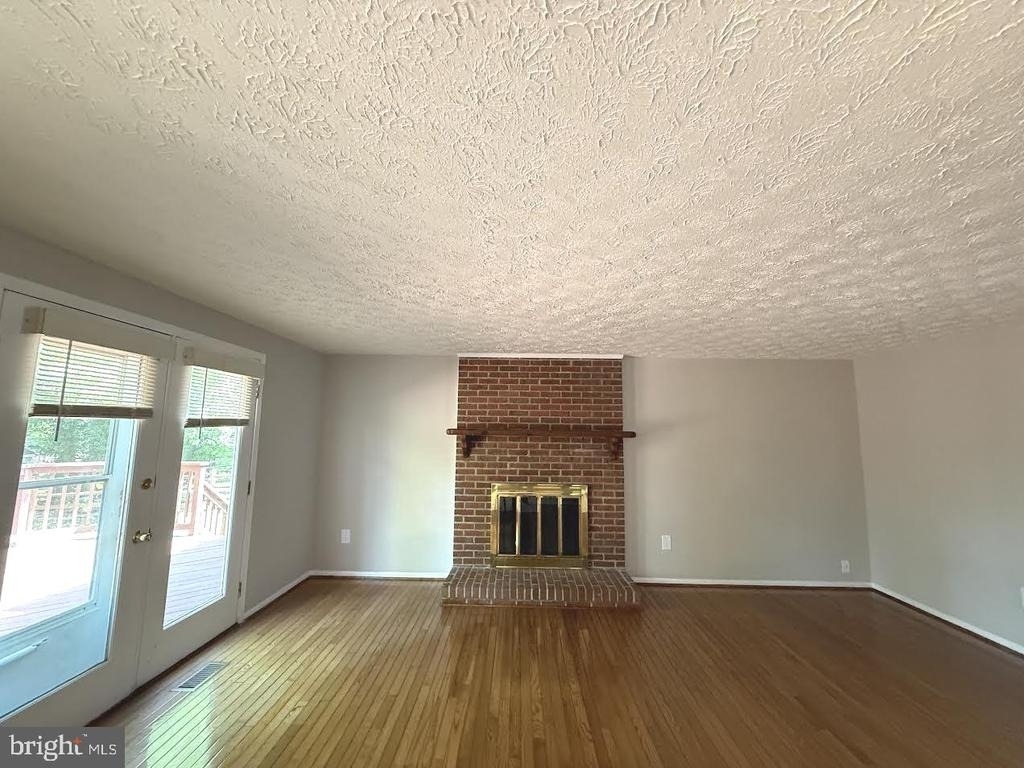 14931 Windmill Terrace - Photo 5