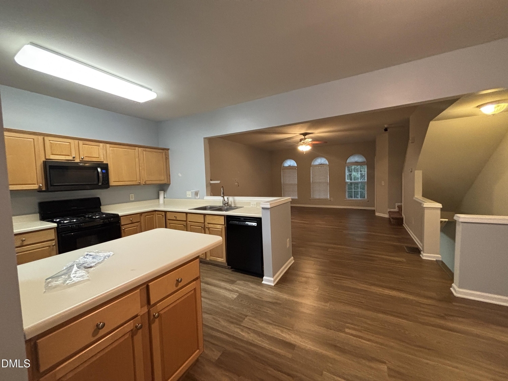 7252 Corvette Court - Photo 2