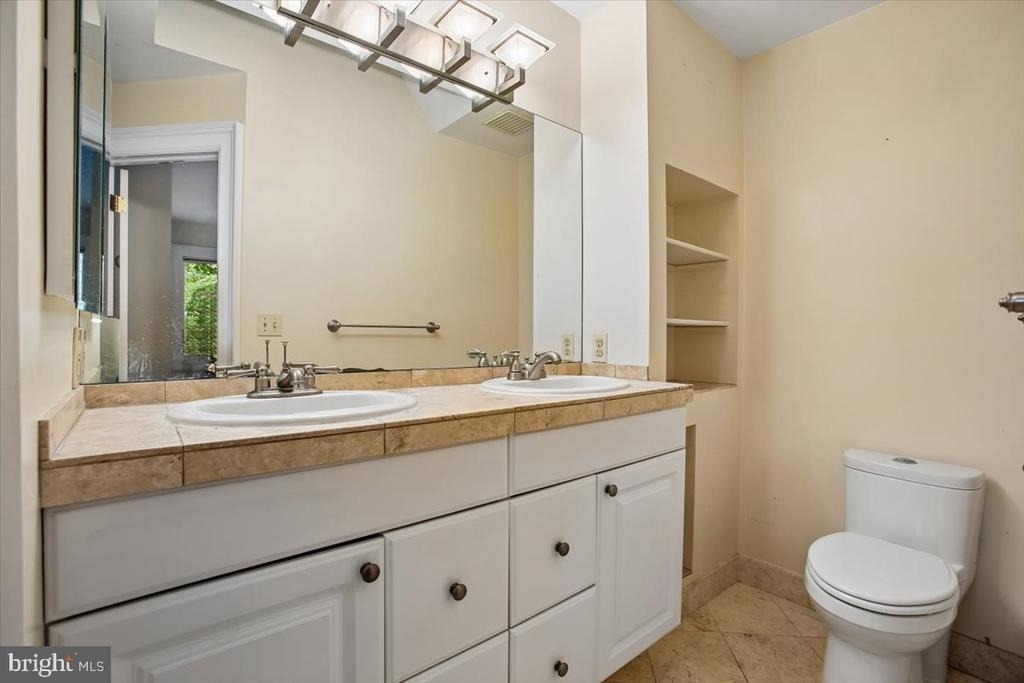 4602 Derussey Parkway - Photo 37
