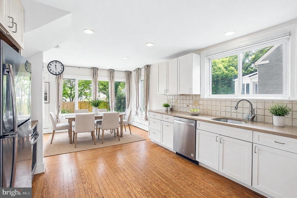 4602 Derussey Parkway - Photo 21