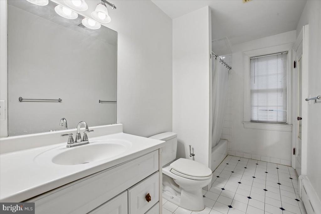4602 Derussey Parkway - Photo 40