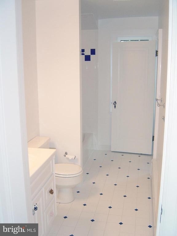 4602 Derussey Parkway - Photo 45