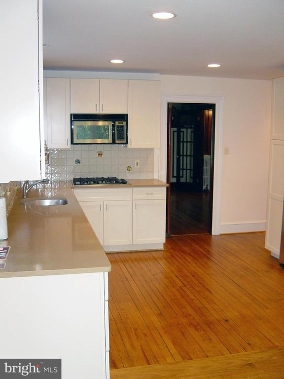 4602 Derussey Parkway - Photo 7