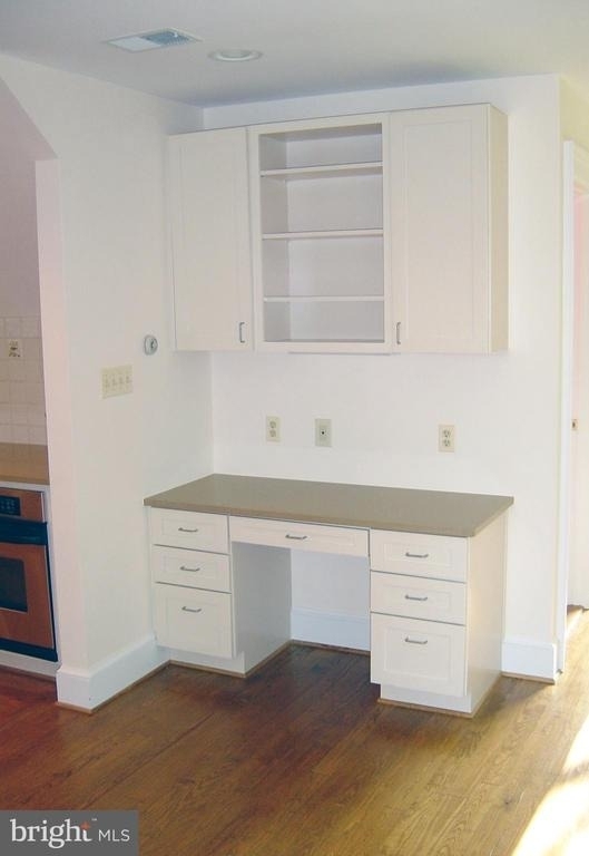 4602 Derussey Parkway - Photo 9