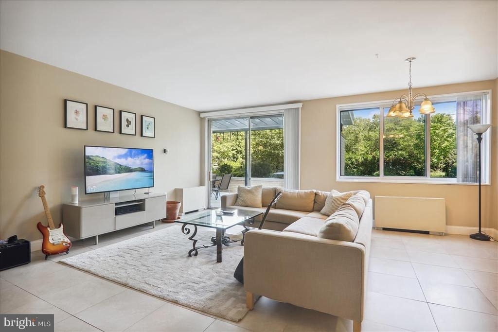 10500 Rockville Pik - Photo 4