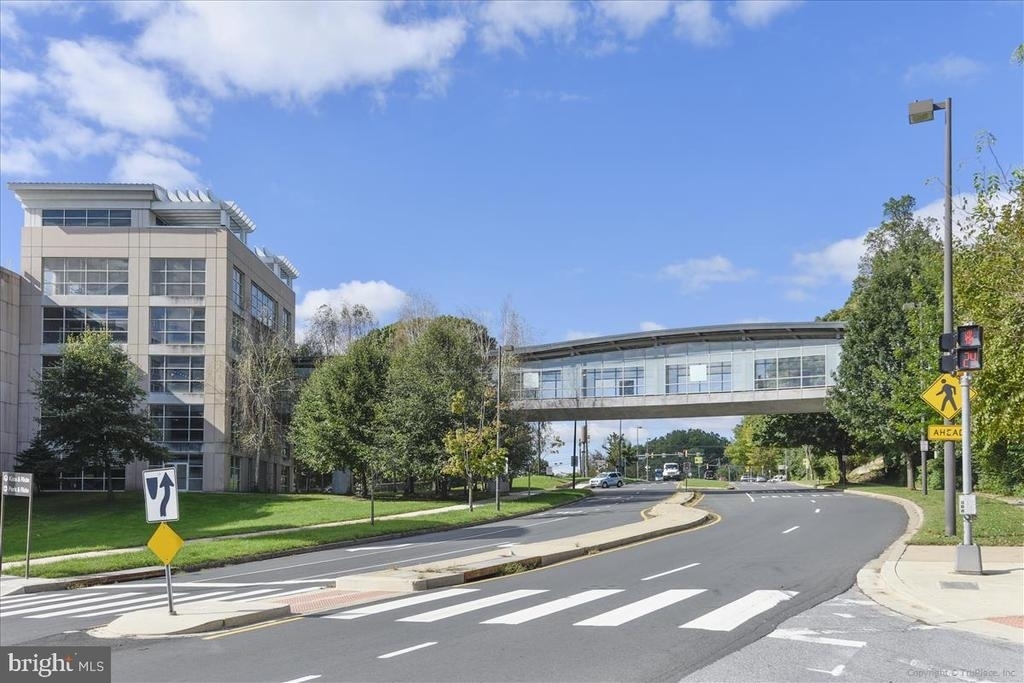 10500 Rockville Pik - Photo 37