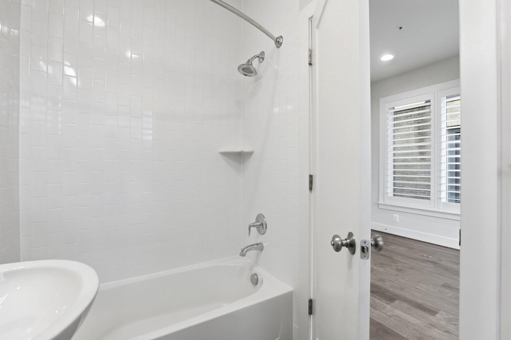 6924 Rockledge Drive - Photo 29