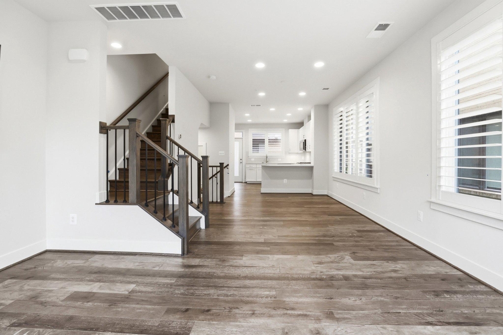6924 Rockledge Drive - Photo 11