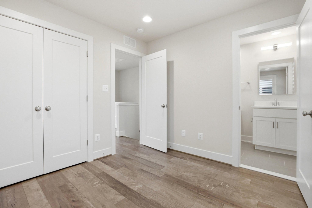 6924 Rockledge Drive - Photo 34