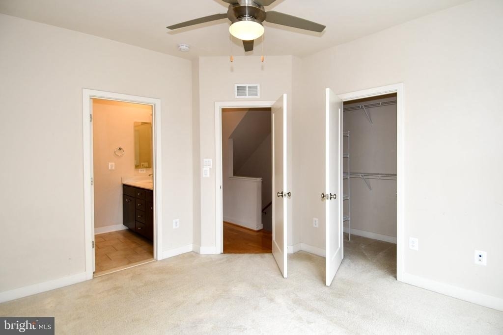 16301 Columbus Avenue - Photo 20