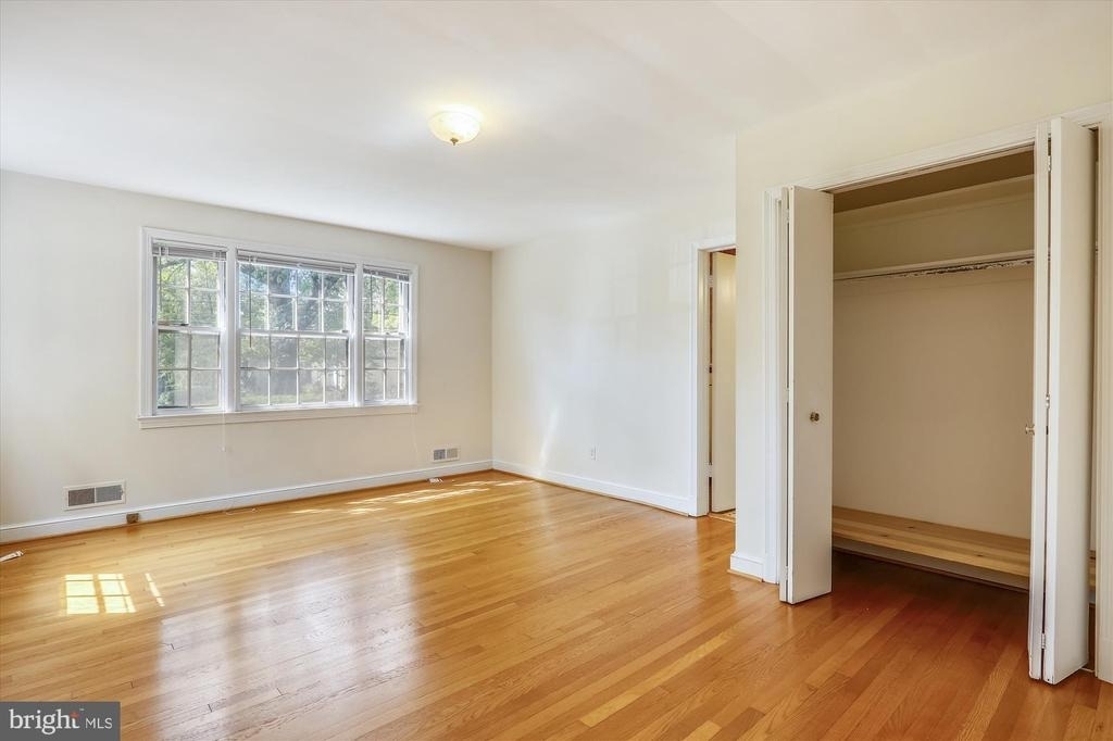 3303 Winnett Road - Photo 25