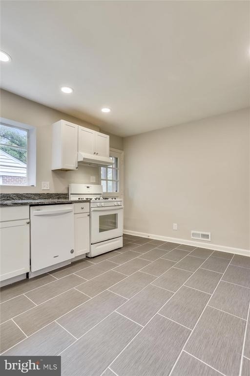 3303 Winnett Road - Photo 6
