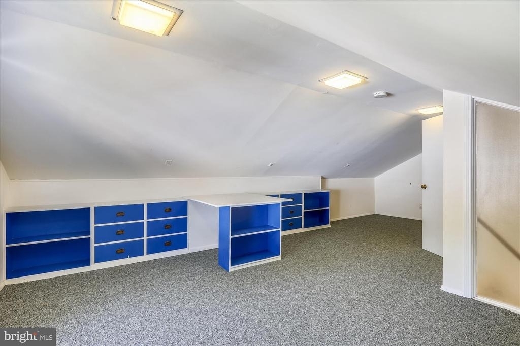 3303 Winnett Road - Photo 37